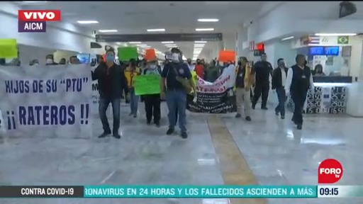 trabajadores del aeropuerto internacional de la cdmx se manifiestan en terminal