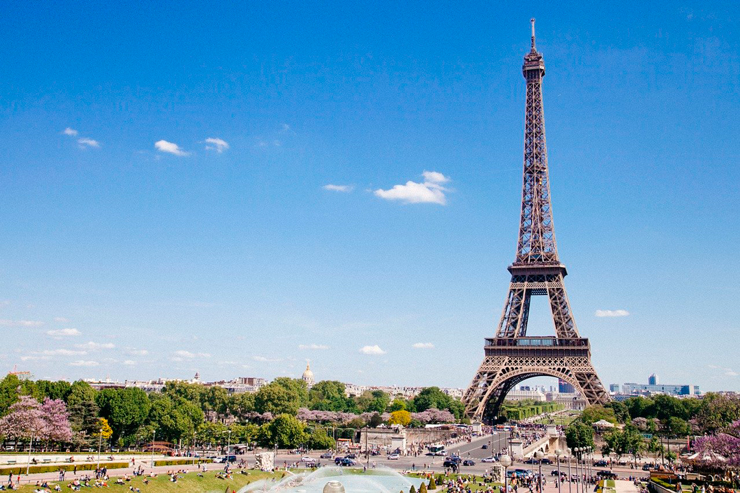 Torre Eiffel, Turistas de México no podrán ingresar a países de Unión Europea