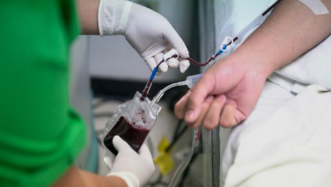 Unidad móvil de transfusión sanguínea busca donadores CDMX