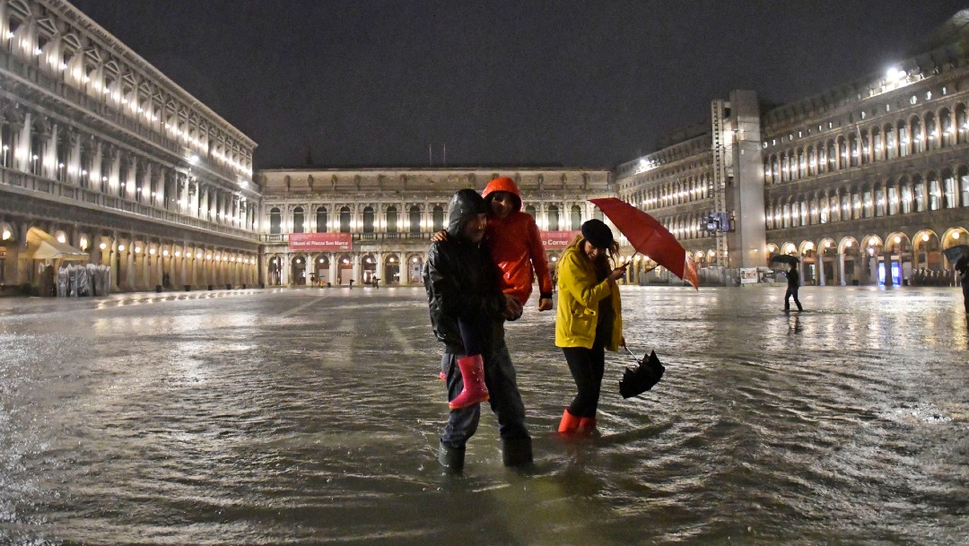 Venecia sufre una nueva marea alta, algo inusual en junio