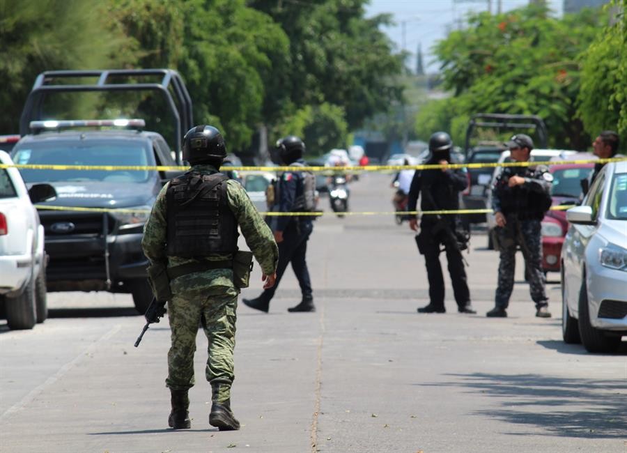 Ataque armado en restaurante deja seis muertos en Guanajuato