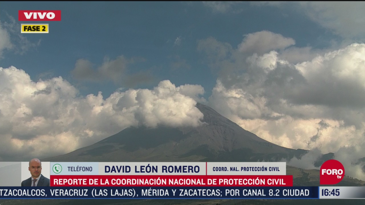 FOTO: volcan popocatepetl se mantiene activo con fumarolas