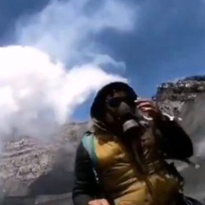 Video: Alpinista capta impresionantes imágenes del cráter del Popocatépetl