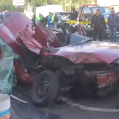 Mueren dos personas en accidente automovilístico en Plaza Garibaldi, CDMX