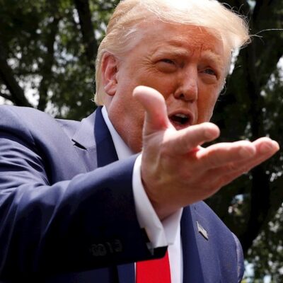 Trump advierte que crisis por COVID-19 empeorará; pide usar cubrebocas