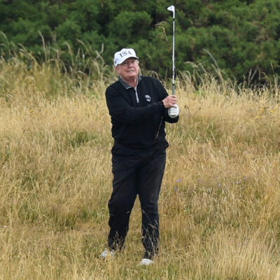 Trump dice que juega al golf para hacer un poco de ejercicio