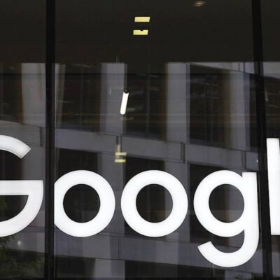 Empleados de Google seguirán trabajando en casa hasta mediados de 2021