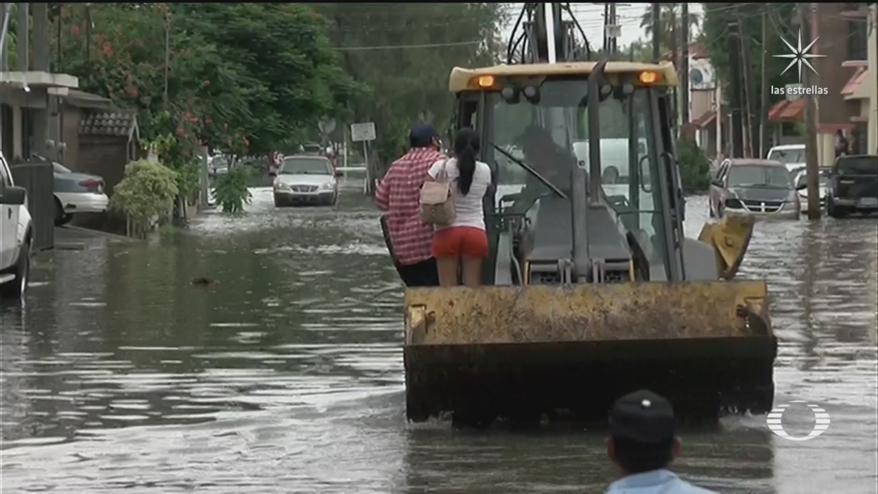 Hanna deja estragos e inundaciones a su paso por México