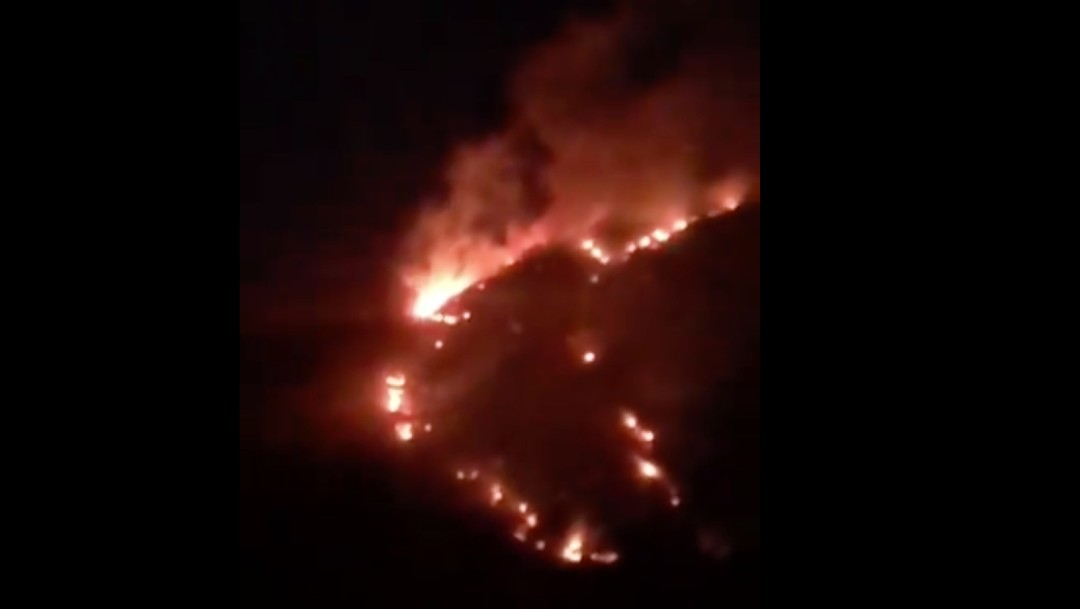 Se pierden, prenden una fogata y provocan un incendio forestal en Bustamante, Nuevo León