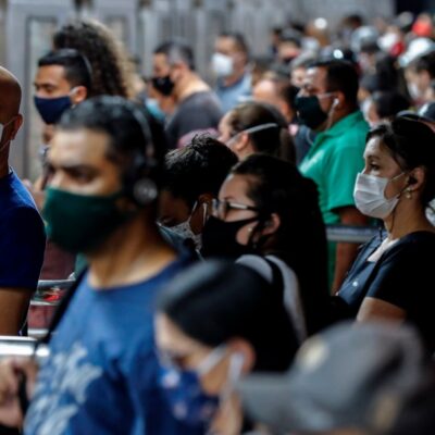 Jair Bolsonaro veta uso obligatorio de cubrebocas en lugares cerrados en Brasil