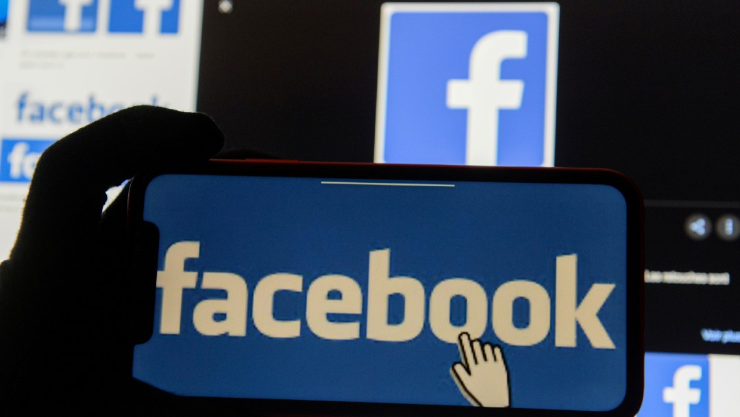 Logo de Facebook; crece boicot publicitario contra la red social
