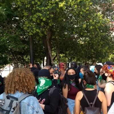 Feministas protestan en CDMX por rechazo a proyecto de despenalización de aborto en Veracruz