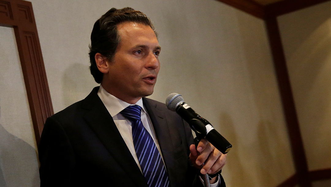 Odebrecht dio miles de dólares a Lozoya para financiar campaña de Peña Nieto: FGR