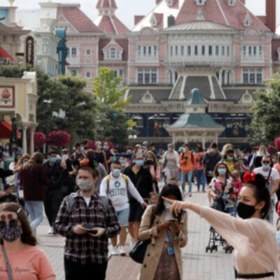 Disneyland París reabre después de un cierre de cuatro meses por el coronavirus