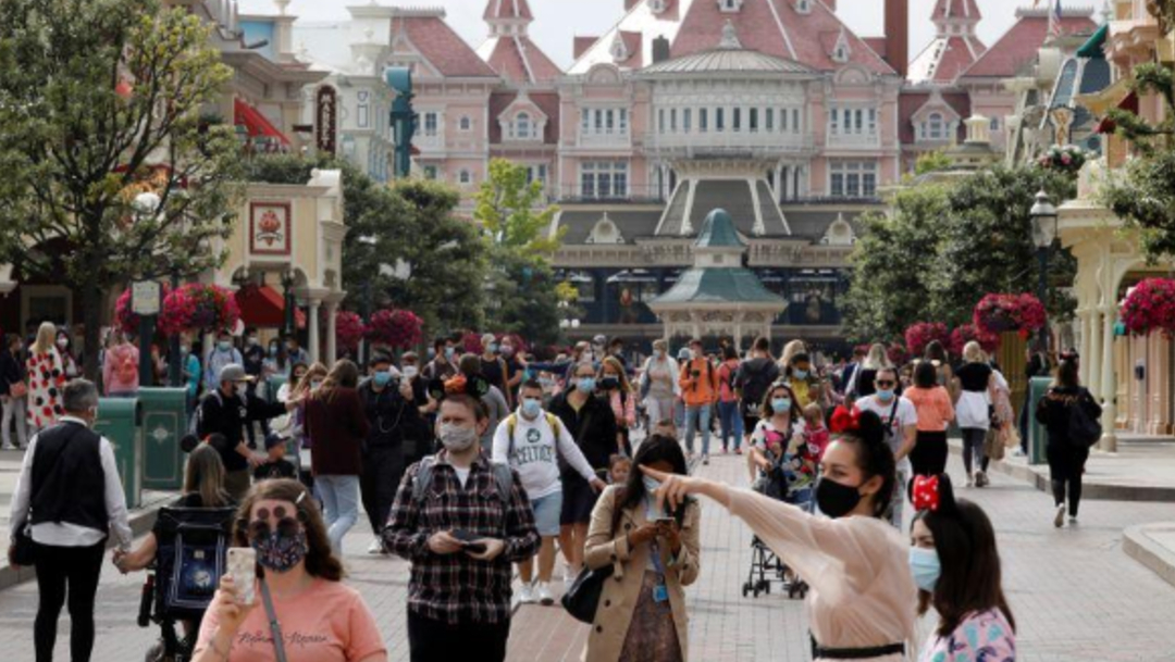 Disneyland París reabre tras cierre de 4 meses por COVID-19