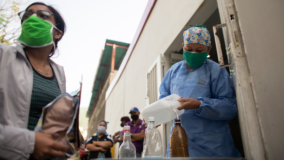 Bolivia enjuiciará a los que ofrezcan dióxido de cloro como cura de COVID-19