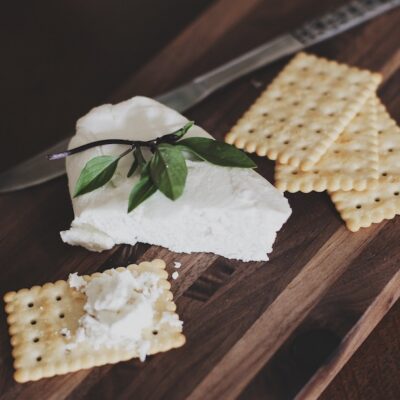 Así puedes preparar un delicioso queso crema en minutos