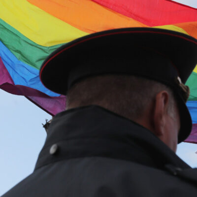 Prohíben matrimonio del mismo sexo y aprueban inclusión de Dios en la Constitución rusa
