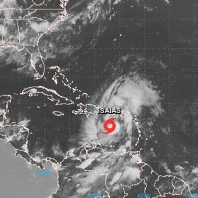 Se forma la tormenta tropical 'Isaías' al sur de Puerto Rico