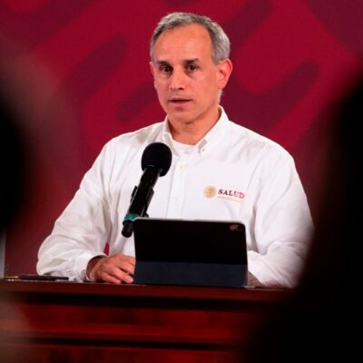 Senadores panistas insisten que Hugo López-Gatell renuncie