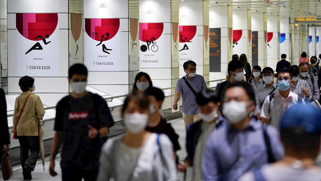 Tokio baja de 200 nuevos casos diarios de COVID-19 por primera vez
