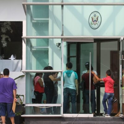 EEUU entregará visas a estudiantes mexicanos