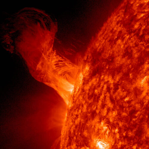 Investigación sobre pronosticar grandes erupciones solares