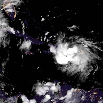 Bahamas se mantiene en alerta por paso de tormenta tropical 'Laura'