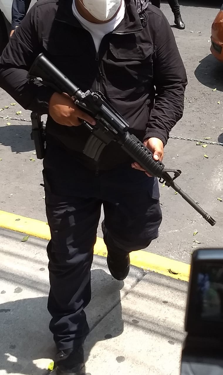 Balacera en Iztapalapa con rifle de asalto AR15
