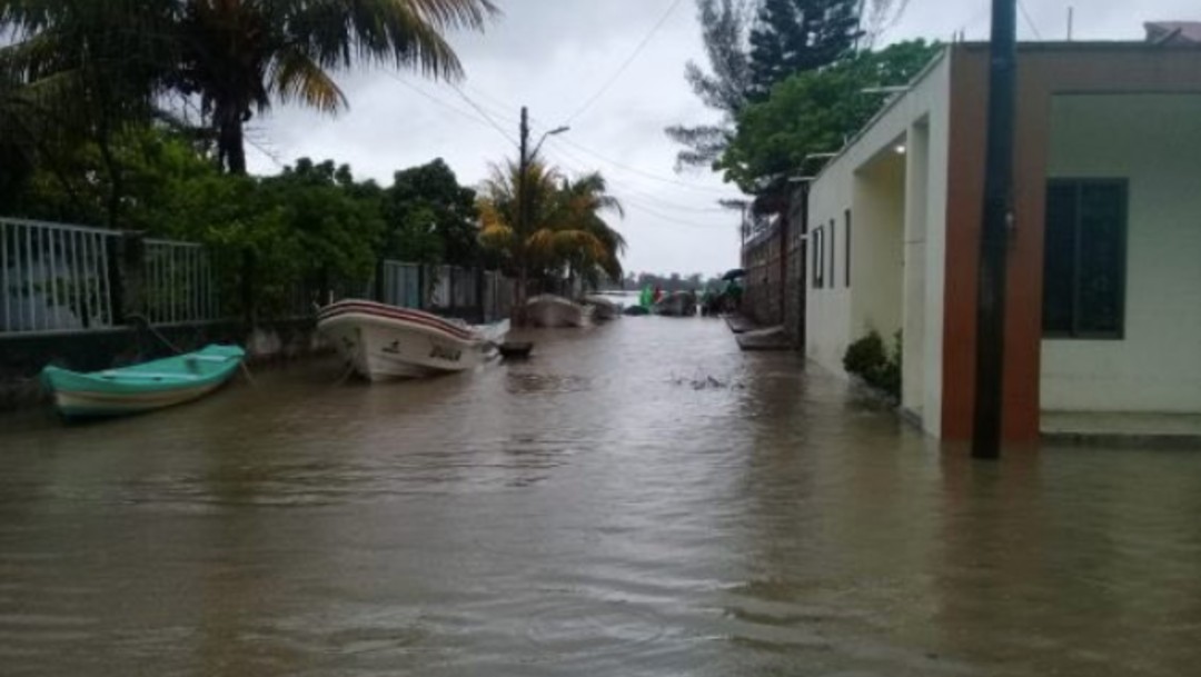 Lluvias dejan tres muertos y varios municipios afectados en Veracruz