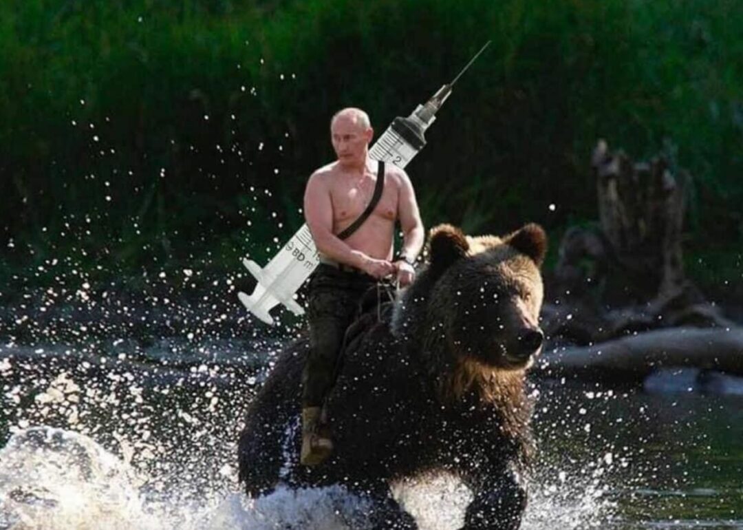 Los memes sobre la vacuna rusa Sputnik V anunciada por Putin