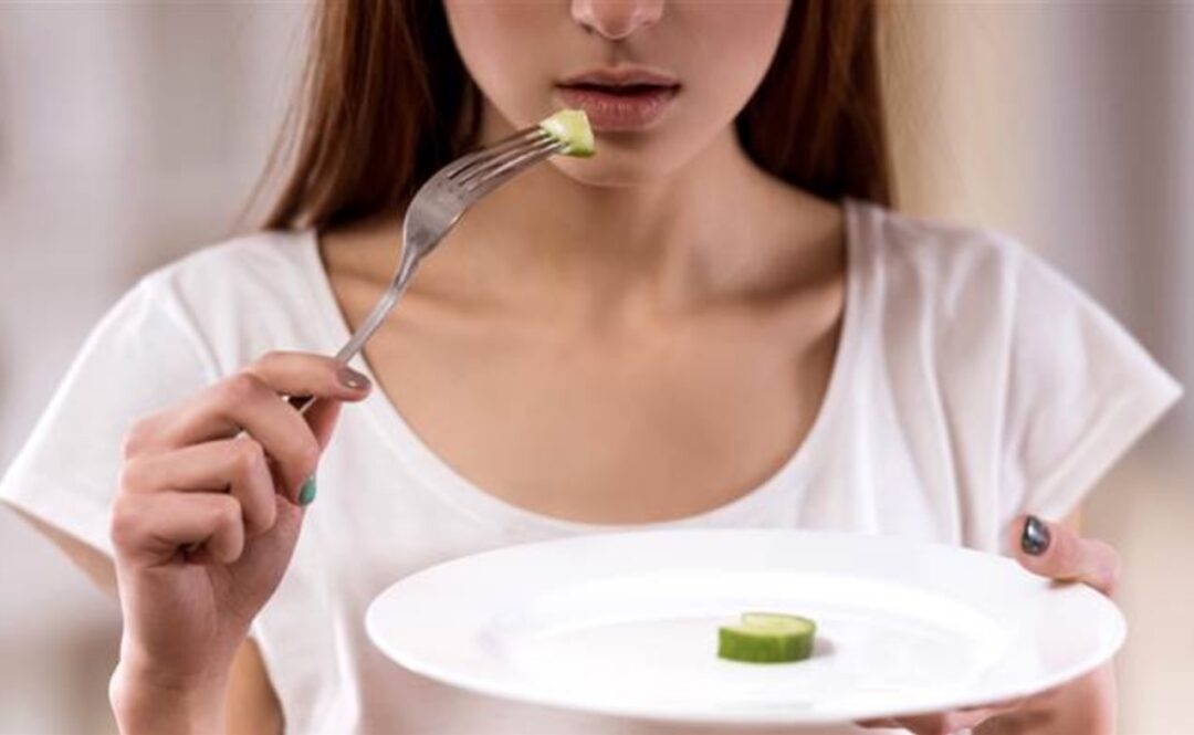 Anorexia frena el crecimiento de niñas: estudio