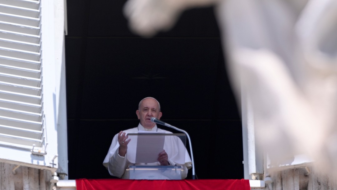 El papa Francisco pide al mundo una 'generosa ayuda' para el Líbano