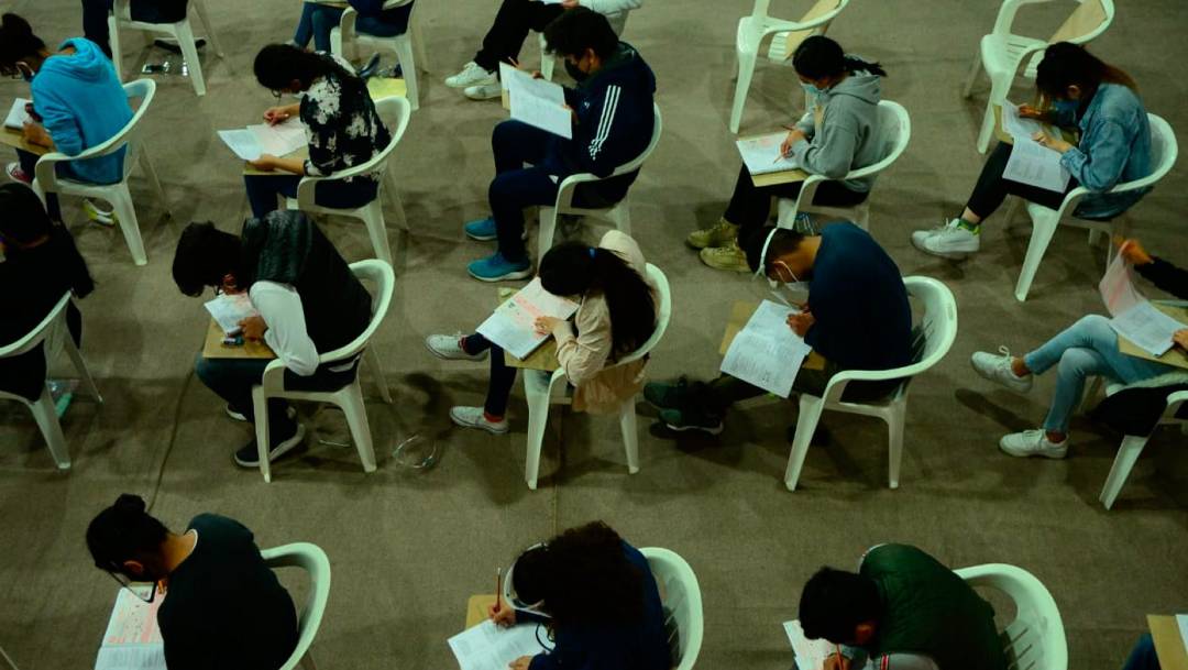 La UNAM aplicó el examen de admisión a ocho aspirantes que certificaron tener COVID-19 los pasados 19 y 20 de agosto, cuando se aplicó la prueba