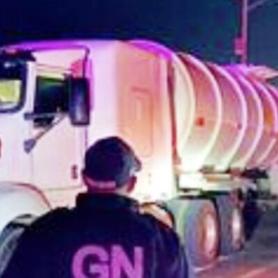 Guardia Nacional recupera dos camiones robados y asegura 62 mil litros de combustible en Durango
