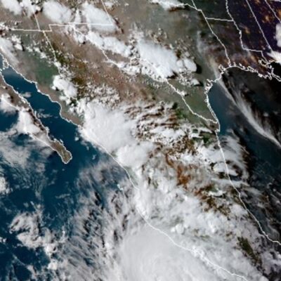 ‘Genevieve’ se fortalece a huracán categoría 2 en el Pacífico; alcanzaría la 3: SMN