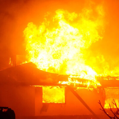 Incendios forestales en California dejan un muerto y cuatro desaparecidos