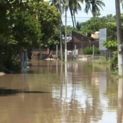 Disminuye nivel de inundaciones en la Costa Grande de Guerrero