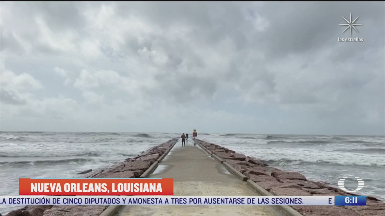 laura huracan categoria 3 avanza hacia el norte de louisiana eeuu