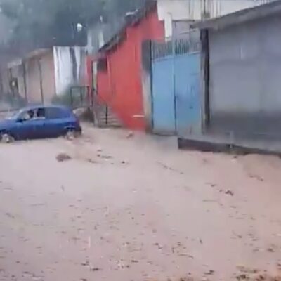 Huracán ‘Genevieve’ deja severas inundaciones en Ometepec, Guerrero