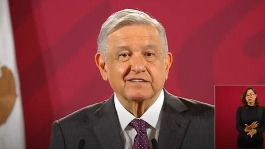 López Obrador en su conferencia matutina desde Palacio Nacional