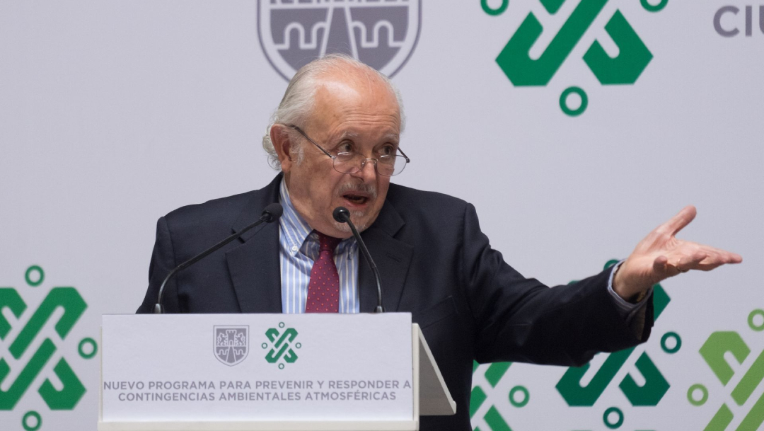 Mario Molina, premio nobel mexicano, pide a AMLO usar cubrebocas