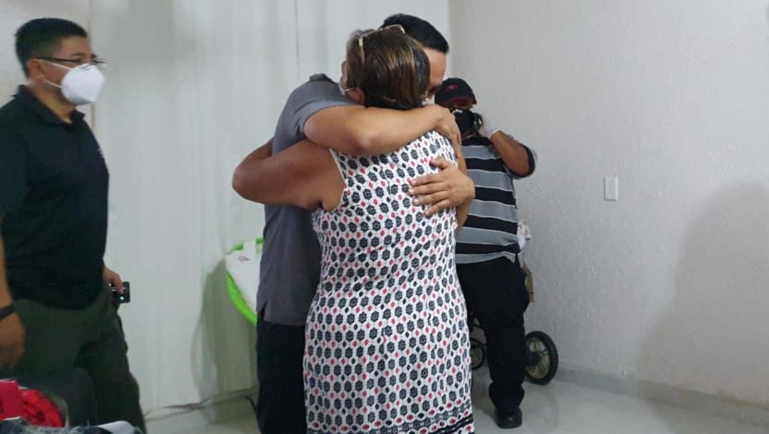 Médico Grajales Yuca abandona el hospital en Chiapas y regresa a casa