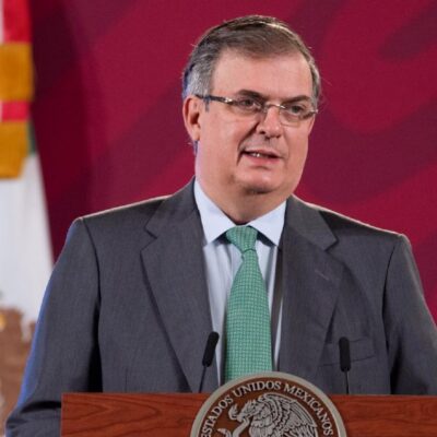 México participará en ensayos clínicos de vacuna italiana contra coronavirus, anuncia Ebrard