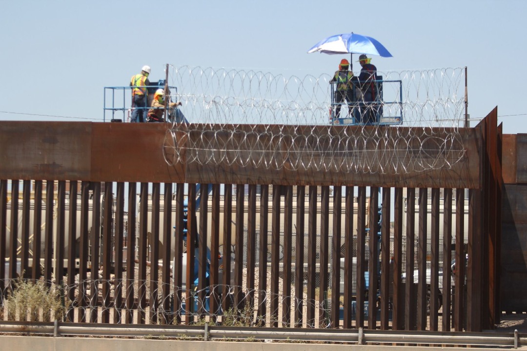 Tribu-demanda-a-Donald-Trump-por-muro-fronterizo