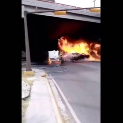 Video: Choca pipa de gasolina con tren en Nuevo León