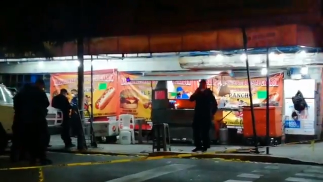 Asesinan a hombre cuando cenaba en un puesto de hamburguesas en la colonia San Rafael