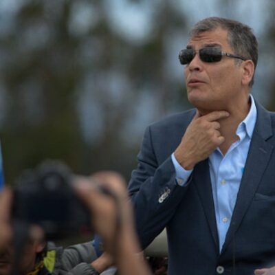 Inscriben a Rafael Correa como candidato a la vicepresidencia de Ecuador