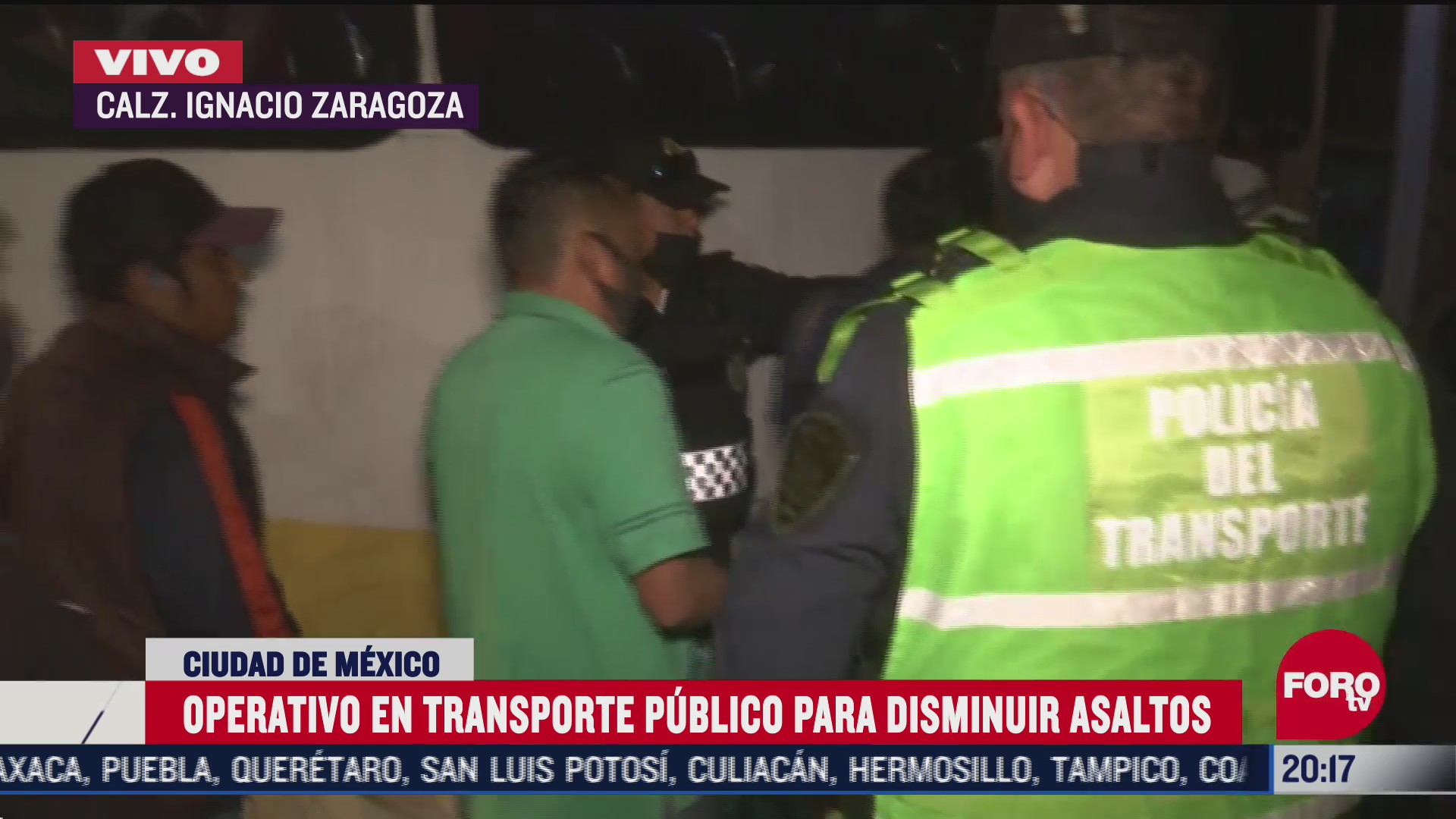 Policías de la CDMX realizan un operativo al transporte público para disminuir asaltos