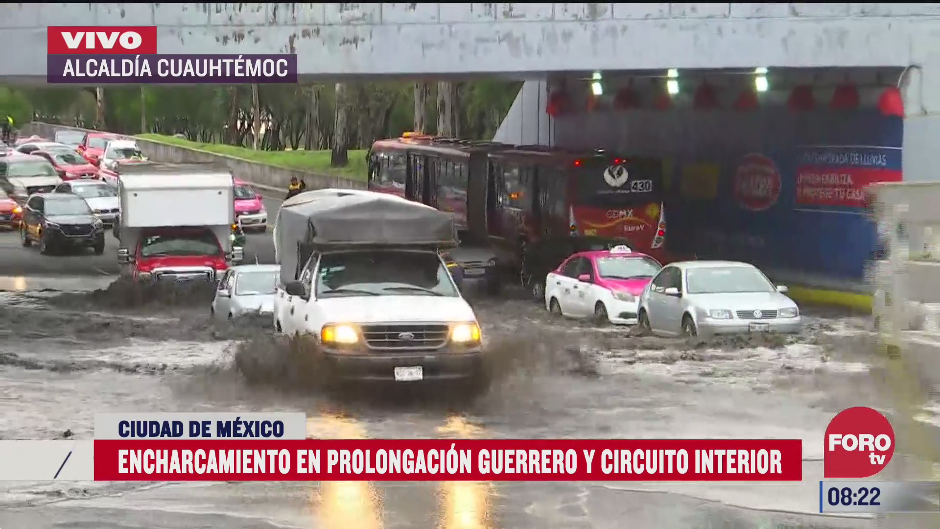 siguen trabajos de desazolve en avenidas afectadas por las lluvias en la cdmx